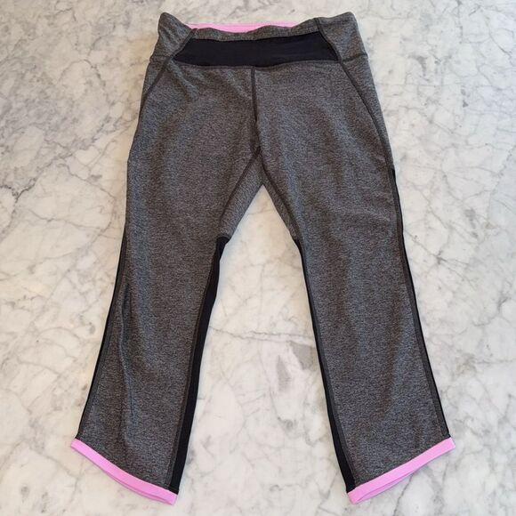 LULULEMON CROP LEGGINGS 6 - Picture 2 of 9